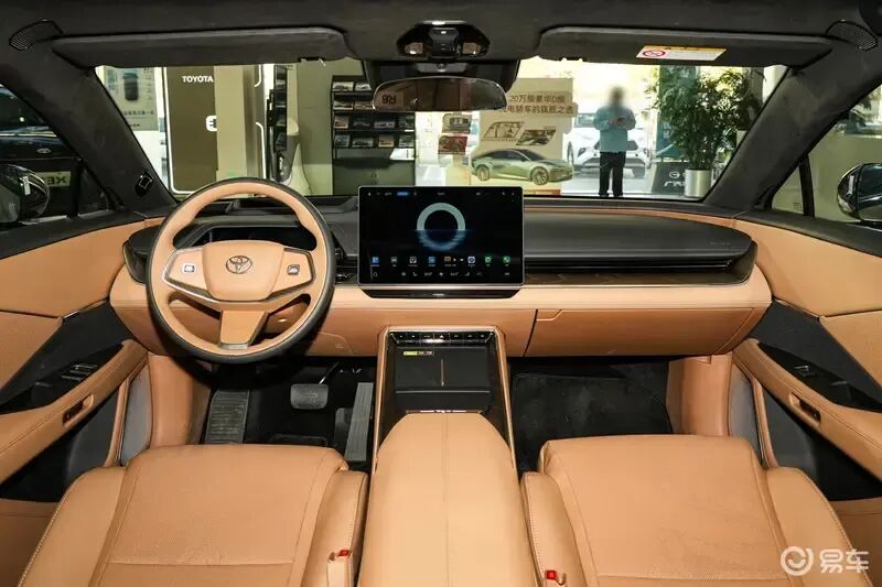 配满血版鸿蒙座舱!丰田中大型纯电轿车!铂智7!将于3月上市!